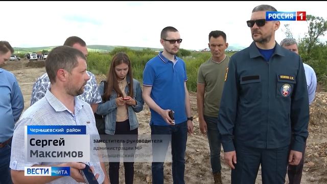 Краткий дайджест рабочей поездки Александра Осипова в Чернышевский район смотреть онлайн
