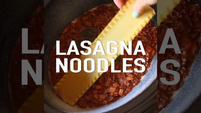 Easy Crockpot Lasagna смотреть онлайн