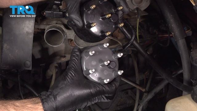 How to Replace Distributor Cap 1992-1996 Ford F-150 смотреть онлайн