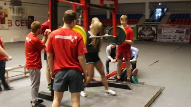 Насонова Ольга присед 167,5 кг. Стальная Арена - 5, 11-13 декабря 2015. смотреть онлайн