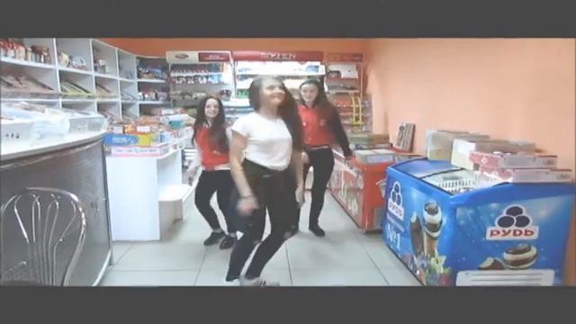 Время и Стекло-Навернопотомучто смотреть онлайн