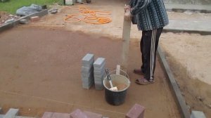 Спец - трамбовка для укладки брусчатки в ручную. Ручная трамбовка. Ручная_виброплита