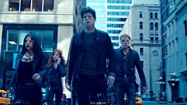 ► TOP 10 сериалов, которые стоят вашего времени смотреть онлайн