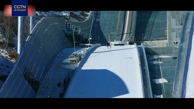 Спортсмены приветствовали лидера Китая показательными выступлениями смотреть онлайн