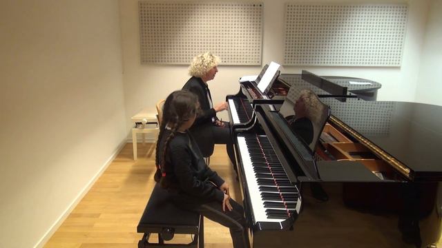 13.11.2019 Yeva Solodovska: Mira Marchenko piano master-class at Zakhar Bron School of Music, Zuric смотреть онлайн