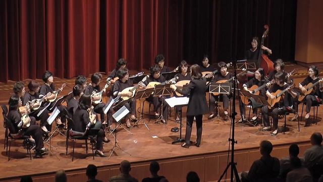 Korean Folk Song "Arirang" ; Seongnam Mandolin Orchestra смотреть онлайн