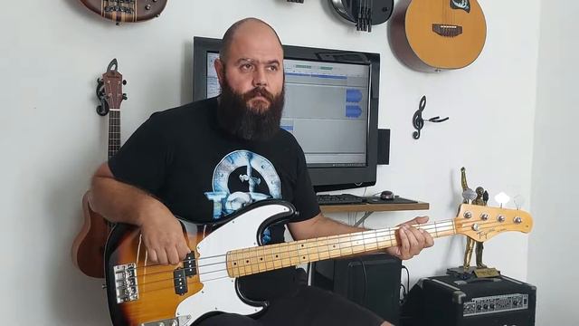 Bass Cover - Deep Purple - Woman from Tokyo смотреть онлайн