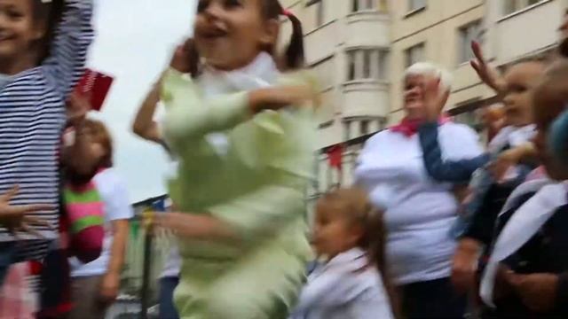 Танцевальный Баттл на Юбилее Детского сада. смотреть онлайн