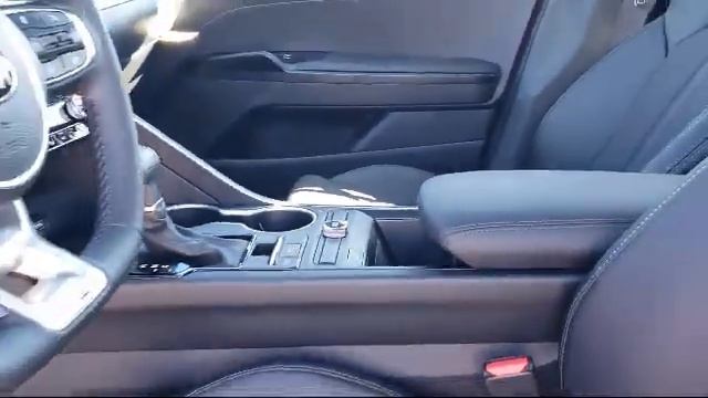 2021 Kia K5 GT-Line смотреть онлайн