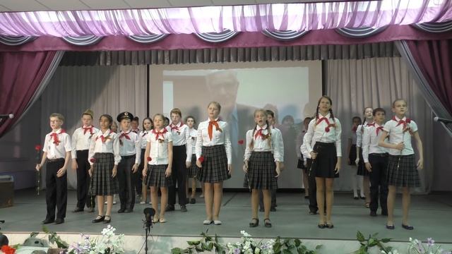 5б "О той весне", фестиваль военной и патриотической песни школы 12 (7-8 мая 2015) смотреть онлайн