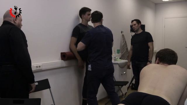 Тазобедренный_сустав,_крестцово-подвздошный_сустав._УВТ_от__Longest.mp4