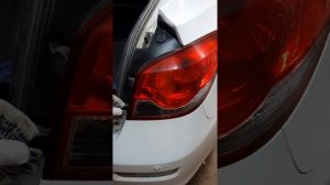 Самостоятельное снятие задней блок фары на Шевроле круз хетчбек