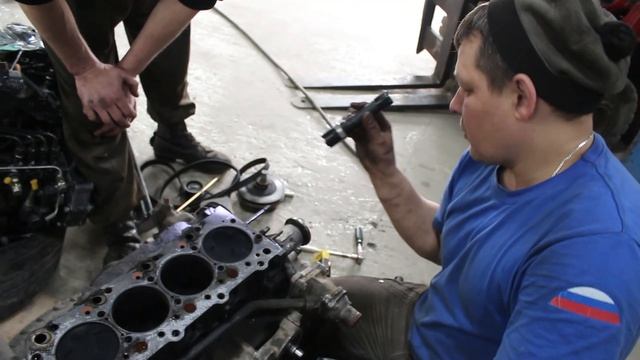 К чему приводит не правильная дефектовка двигателя. На примере 4D56 Mitsubishi смотреть онлайн