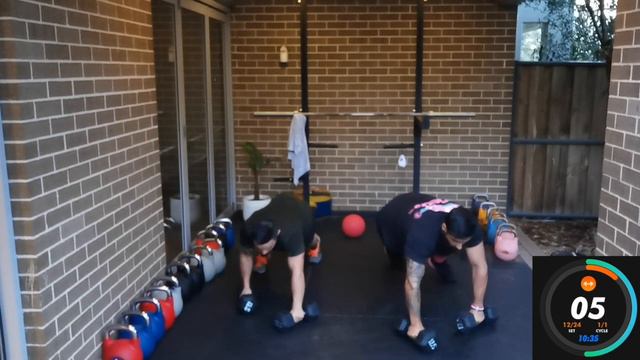 SUSIE'S STUNT DOUBLE RYAN AND EMANUEL 24 MIN AT HOME WORKOUT! смотреть онлайн