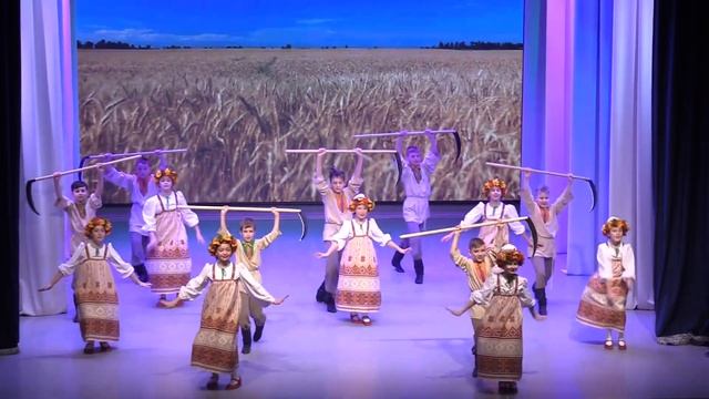 "На покосе" смотреть онлайн