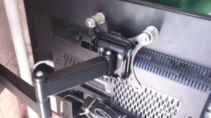 Крепление телеизора SONY KDL-24W605A на кронштейне B10A