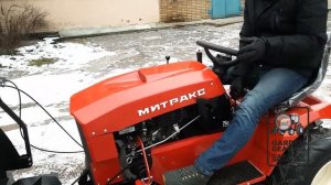 Снегоуборочный трактор Митракс Т10 в комплекте с 2-х ступенчатым роторным снегоуборщиком