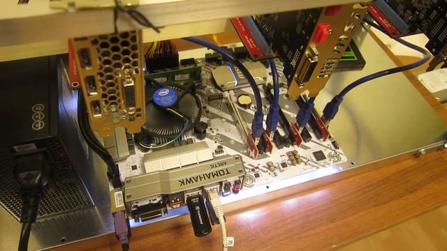 Майнинг. Материнская плата MSI Z270 Tomahawk Arctic.