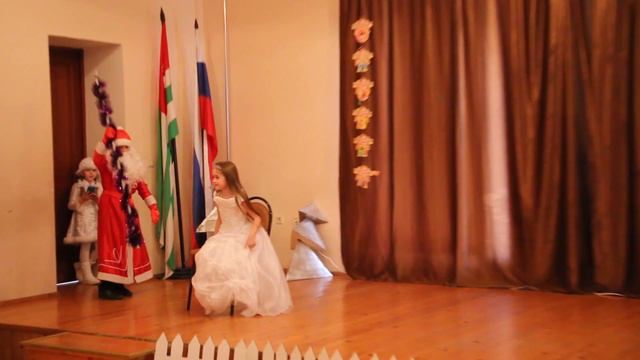 2 "Б" класс, 2-ой сухумской школы 26.12.2018 смотреть онлайн
