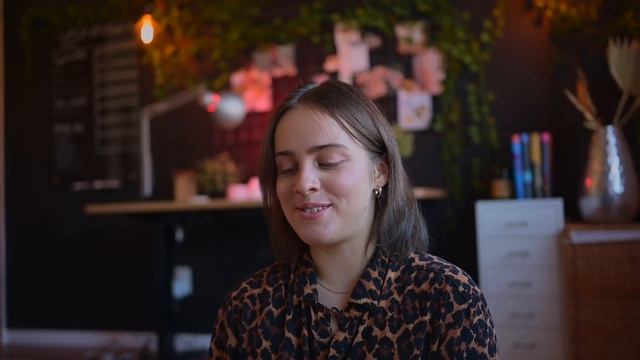 9 JOURNALING TIPS for beginners | how to start journaling for self-improvement + 70 PROMPTS ? смотреть онлайн