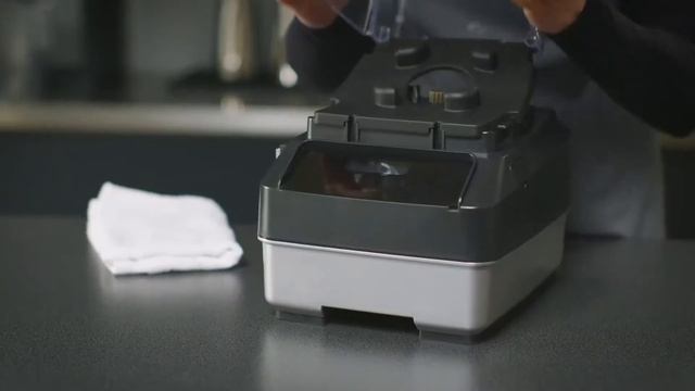 Hamilton Beach® - The Quantum® 950 Blender HBH950 смотреть онлайн