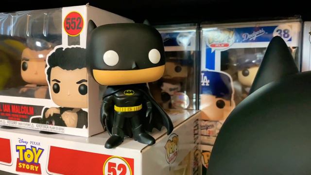 18 inch Batman Funko POP Review смотреть онлайн