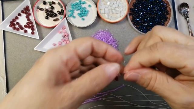 25 января 2022 г. Колье _Узелки на память_ Мастер класс..mp4