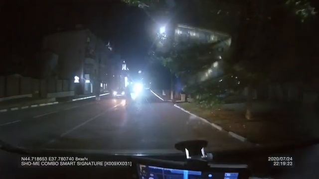 Пьяные новороссийцы пугают водителей по ночам