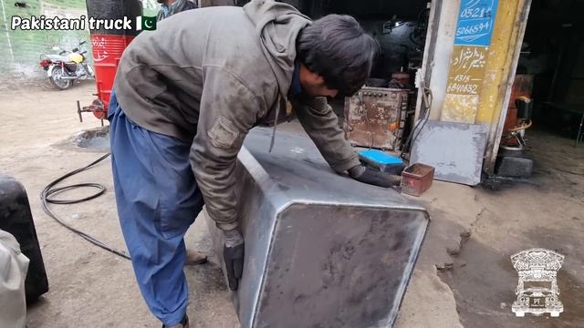 Manufacturing Process of a Truck Diesel Tank | Full video | Complete Process | Pakistani Truck смотреть онлайн