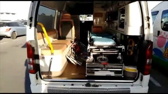 TOYOTA HIACE AMBULANCE VAN 2011 смотреть онлайн