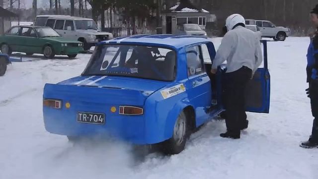 Renault 8 gordini смотреть онлайн