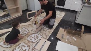 Сборка Выдвижных Ящиков На Телескопических Направляющих ,Для Шкафа Купе (подробная видеоинструкция