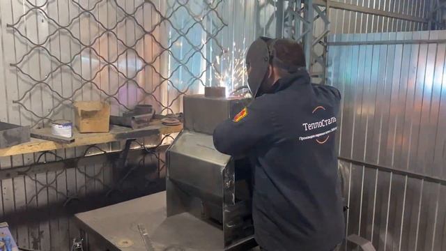 Печь Пармастер- процесс сварки из особо прочной стали 09г2с смотреть онлайн