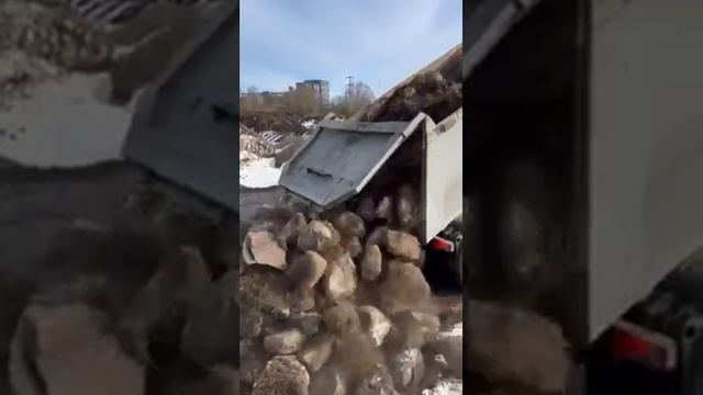 Бутовый гранитный камень\Натуральный гранитный камень\Ландшафтный камень Калининград\Выгрузка камне смотреть онлайн