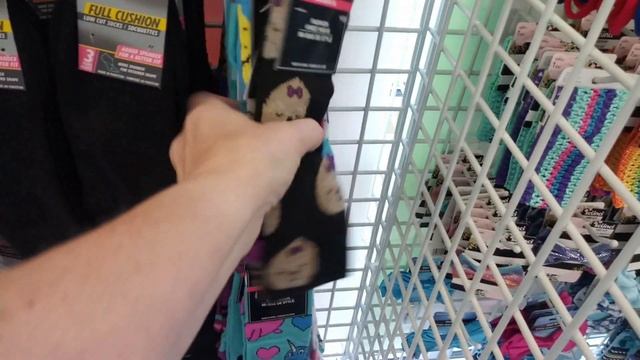 DOLLAR TREE HAUL And WALK THROUGH! Yes To Face Masks! August 9, 2019 | LeighsHome смотреть онлайн