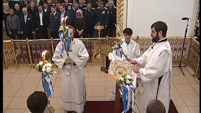 «Рождество-Христово». Торжественное богослужение из Христо-Рождественского собора. (06.01.2018) смотреть онлайн