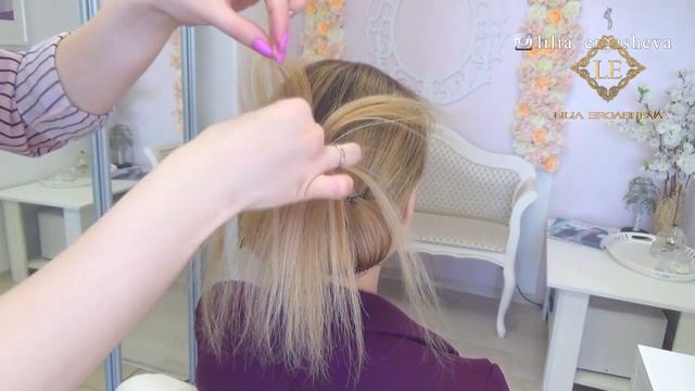 Женская прическа.Прическа на средние волосы.Цветок из волос смотреть онлайн