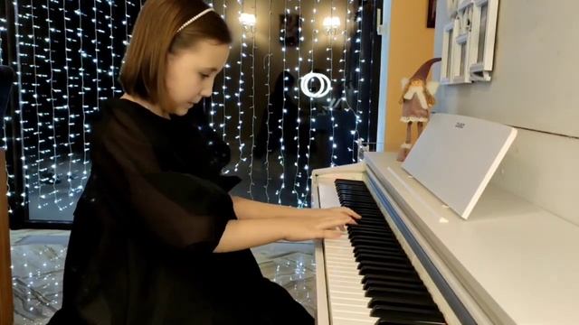 Ирина Никитина, 9 лет. «Полька» М. Балакирев. смотреть онлайн