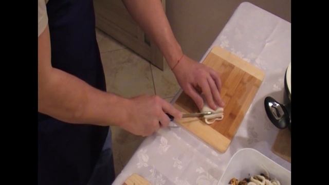 Салат из морепродуктов с кальмарами, креветками, мидиями. | ЛюбитеЛи поесть. смотреть онлайн