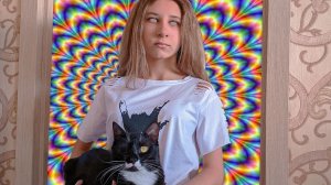 МЕНЯ И МОЕГО КОТА ЗАГИПНОТИЗИРОВАЛИ...