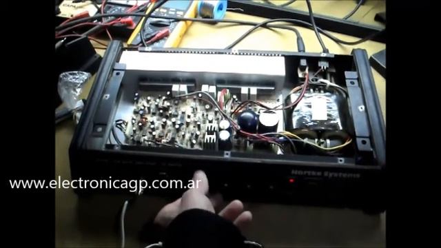 HARTKE SYSTEM 1400 BASS Reparado смотреть онлайн