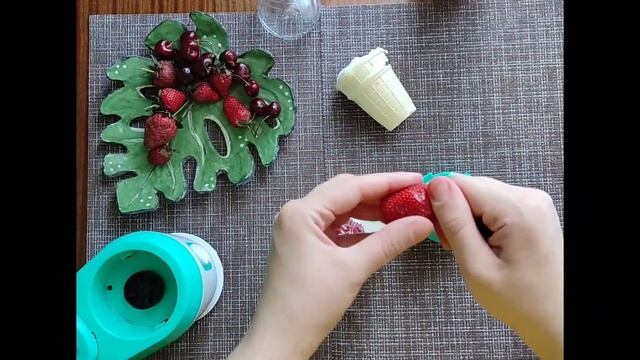 Молочный коктейль за 1 минуту с вакуумным блендером KITFORT KT-3059-3 смотреть онлайн