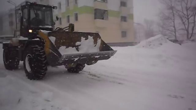 мимо нашего дома ,а зачем чистить утопчите смотреть онлайн