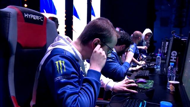 ГРАНДФИНАЛ WINTER CLASH | NaVI vs Liquid MegaFon Winter Clash смотреть онлайн