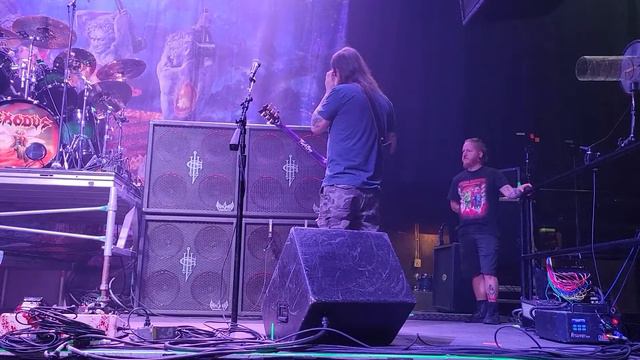 Exodus soundcheck - Gary Holt смотреть онлайн