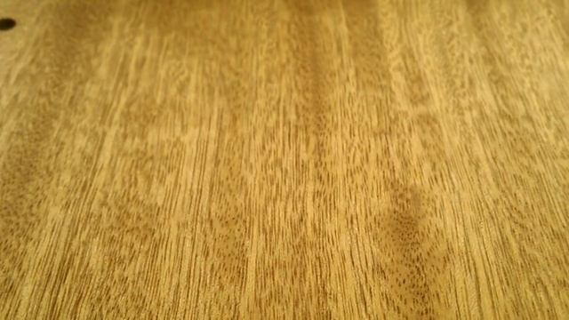 Idigbo. Натуральные обои из шпона смотреть онлайн