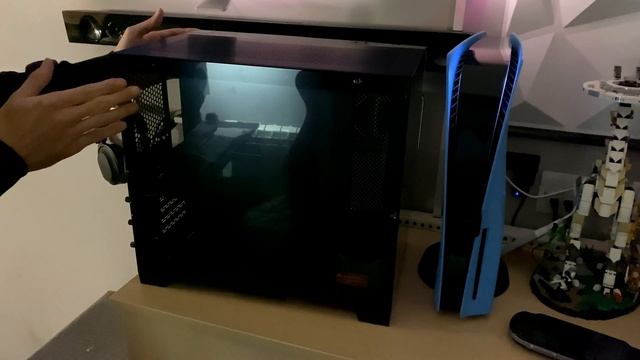 Lian Li O11 Dynamic MINI Tempered Glass & Aluminium CASE Unboxing