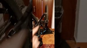 Как поменять шину в электровелосипеде не снимая колеса полностью? Лопнуло колесо на моторе?