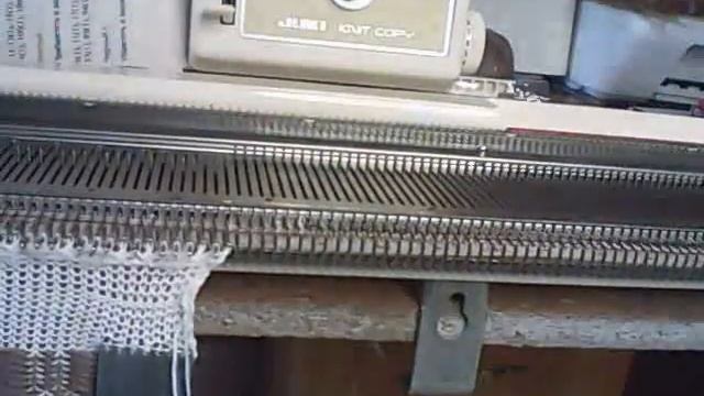 Видео-Урок. Вивинг-узор (ткацкий) на вязальной машине Juki KE-2500 смотреть онлайн