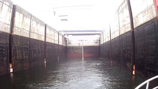 Чебоксарская ГЭС: процесс шлюзования смотреть онлайн